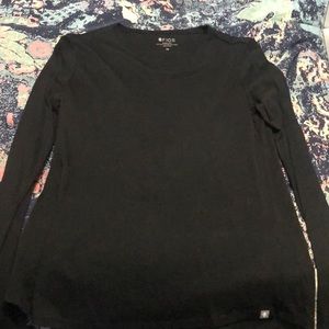 Figs black undershirt size extra small